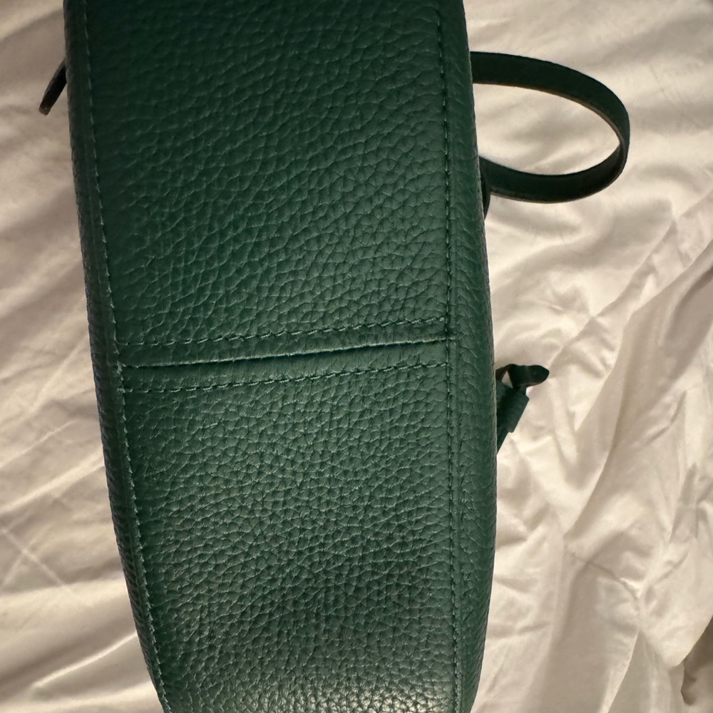 kate spade emerald green pebbled leather crossbody bag - Picture 7 of 9